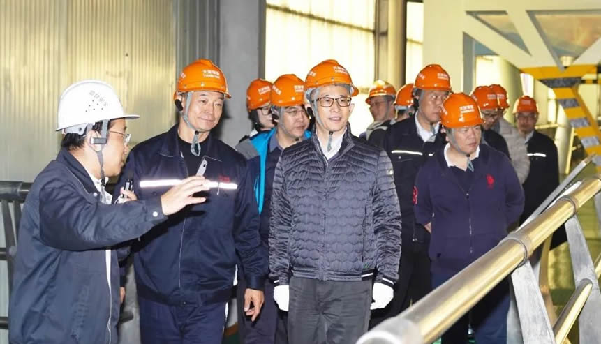 中信集团科技信息化部总经理赵磊调研天津大无缝钢管助力智能制造 中信集团科技信息化部总经理赵磊调研天津大无缝钢管助力智能制造